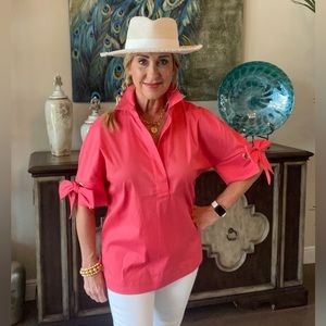 Ladies Solid Coral Tunic, Poplin Grommet-Detail